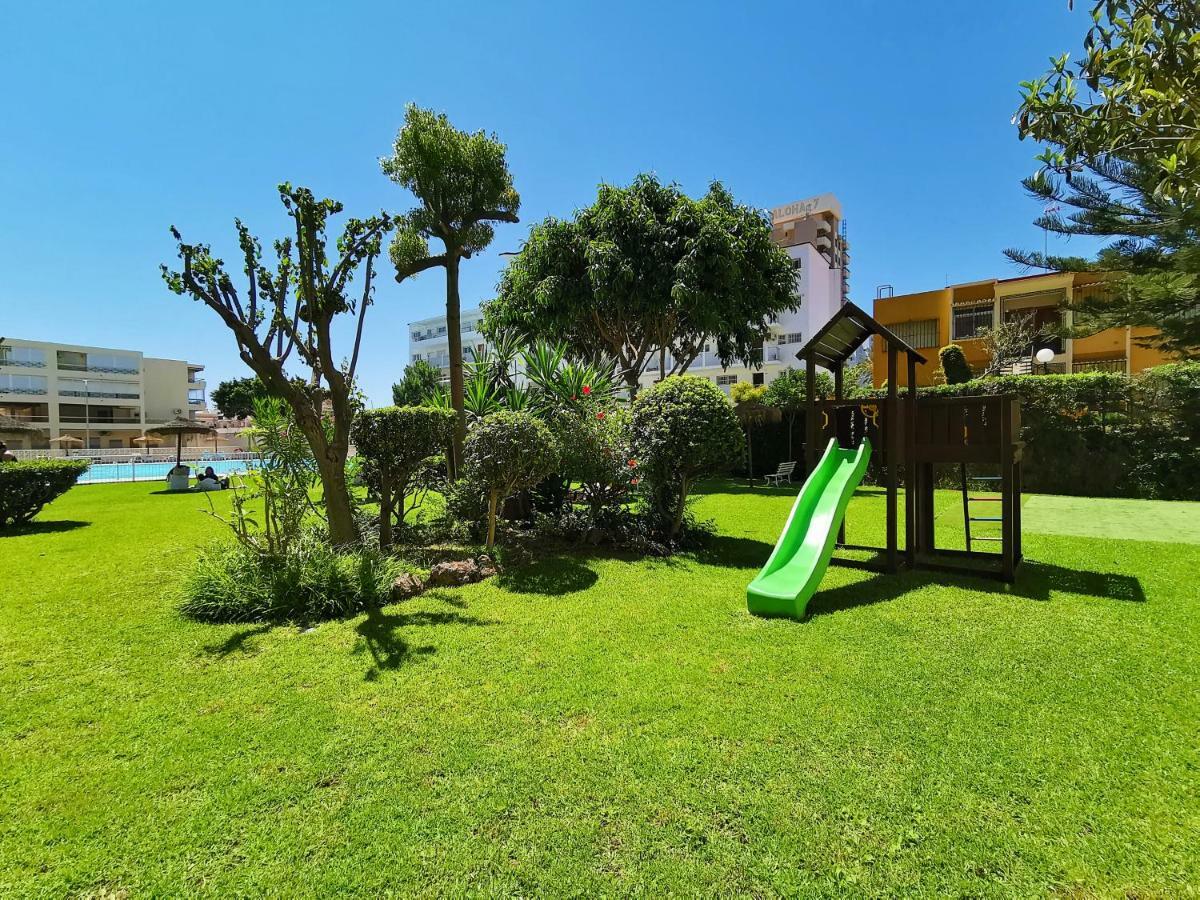 Apartamento Carihuela Торремолинос Экстерьер фото